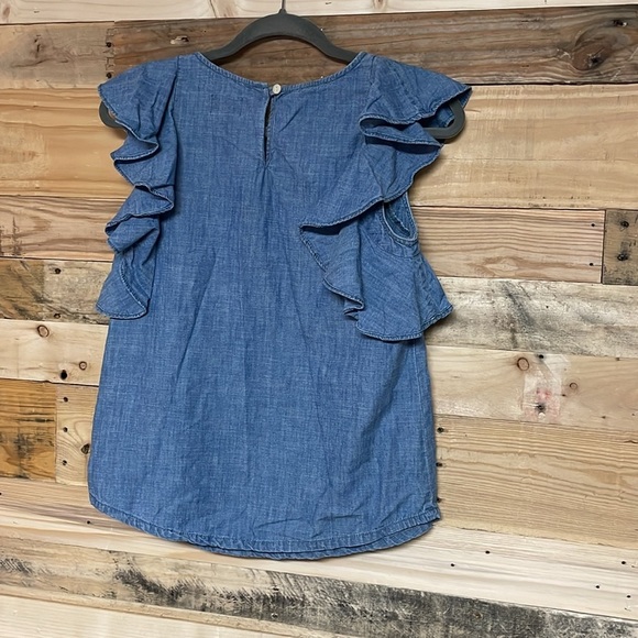 J.Crew Size 00 Medium Wash Denim Ruffled Sleeveless Feminine Girlie Blouse - Picture 7 of 7
